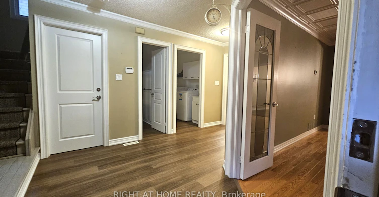 28 Mullen Drive, Ajax, ON, L1T 2A5 - 4