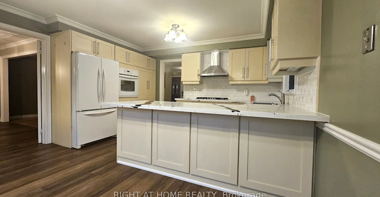 28 Mullen Drive, Ajax, ON, L1T 2A5 - 9
