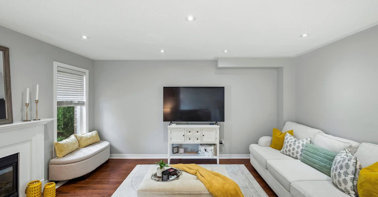 43 Nobbs Drive, Ajax, ON, L1T 4L8 - 12