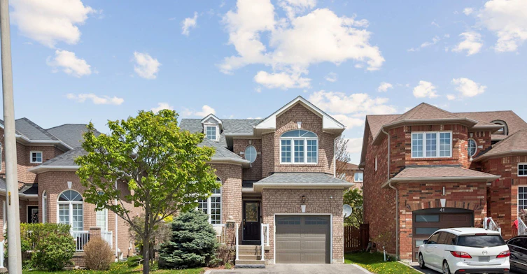 43 Nobbs Drive, Ajax, ON, L1T 4L8