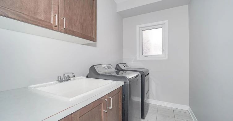 45 Denny Street, Ajax, ON, L1Z 0C6 - 26