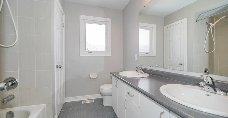 45 Denny Street, Ajax, ON, L1Z 0C6 - 25