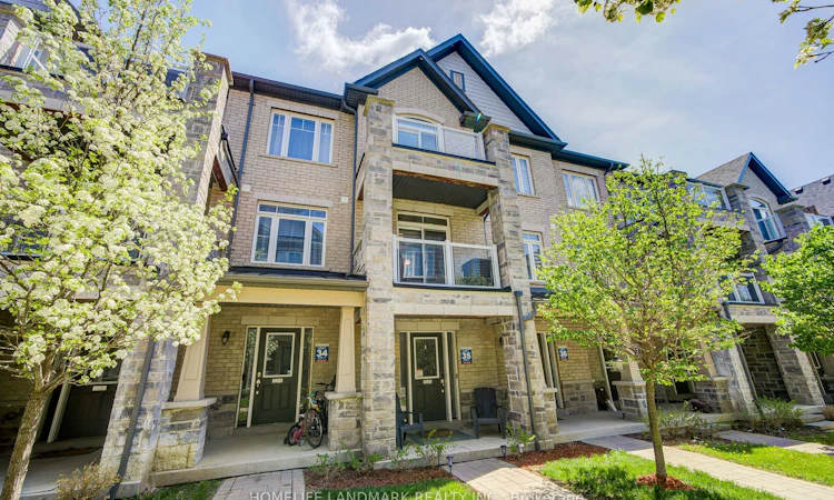 2576 Ladyfern Crossing