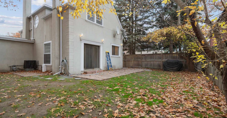 6 Woodvale Crescent, Toronto, ON, M4C 5N5 - 19