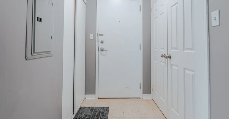 307-90 Aspen Springs Drive, Clarington, ON, L1C 5N4 - 21