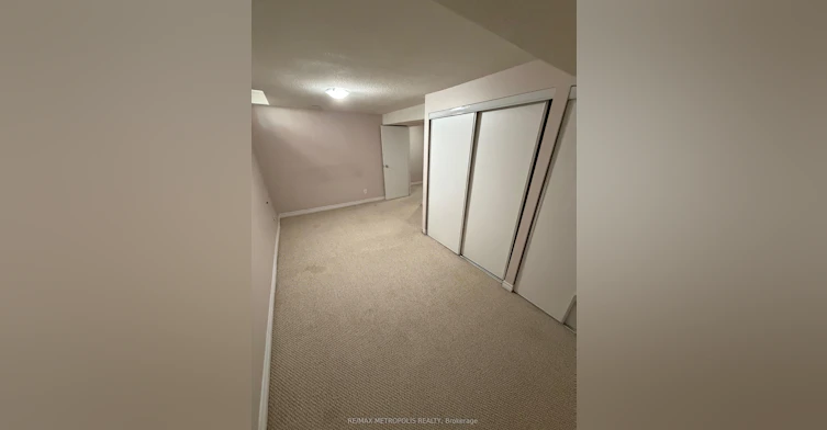 Bsmt-18 Carrick Avenue, Ajax, ON, L1T 2P4 - 11
