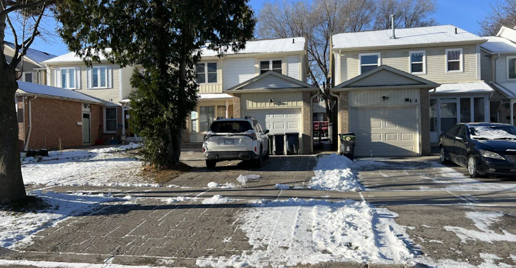 91 Campania Crescent, Toronto, ON, M1V 2E8 - 5