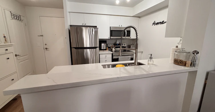 725-3650 Kingston Road, Toronto, ON, M1M 3X9 - 9