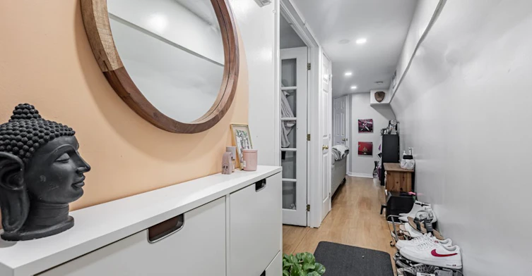 669 Woodbine Avenue, Toronto, ON, M4E 2J3 - 3