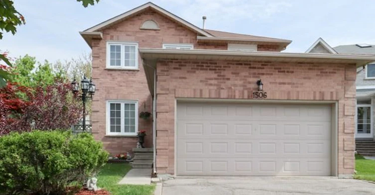 Main-1506 Reesor Court, Pickering, ON, L1X 2M9