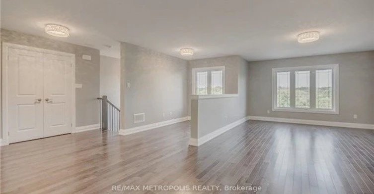 Upper-86 Farewell Street, Oshawa, ON, L1H 6L6 - 6