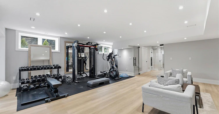 MAIN FULL HOUSE-171 Durant Avenue, Toronto, ON, M4J 4W5 - 28