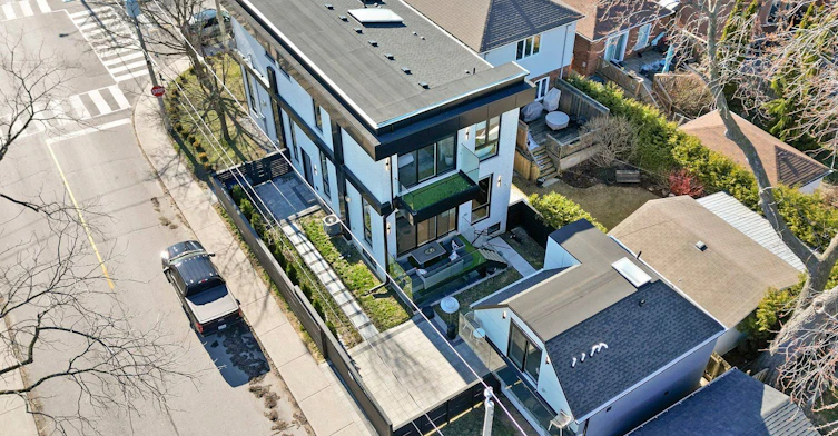 MAIN FULL HOUSE-171 Durant Avenue, Toronto, ON, M4J 4W5 - 36