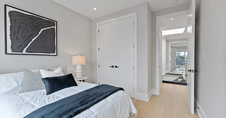MAIN FULL HOUSE-171 Durant Avenue, Toronto, ON, M4J 4W5 - 21