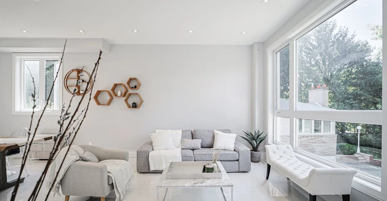 263 East Avenue, Toronto, ON, M1C 2W2 - 3