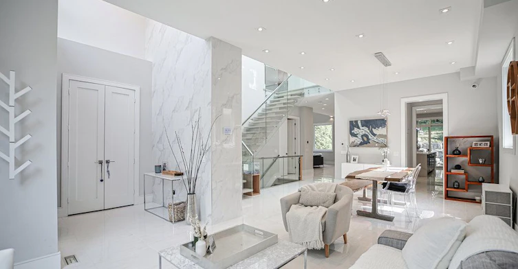 263 East Avenue, Toronto, ON, M1C 2W2 - 2