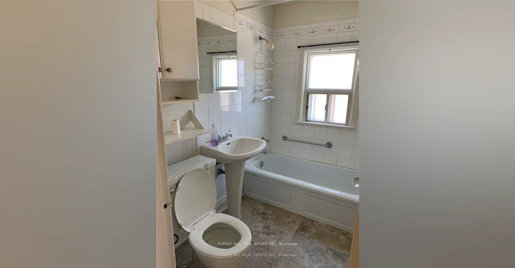 2-7 Valerie Road, Toronto, ON, M1P 1G1 - 5