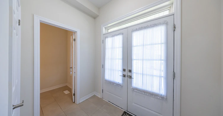 39 Northrop Avenue, Clarington, ON, L1B 0W6 - 2