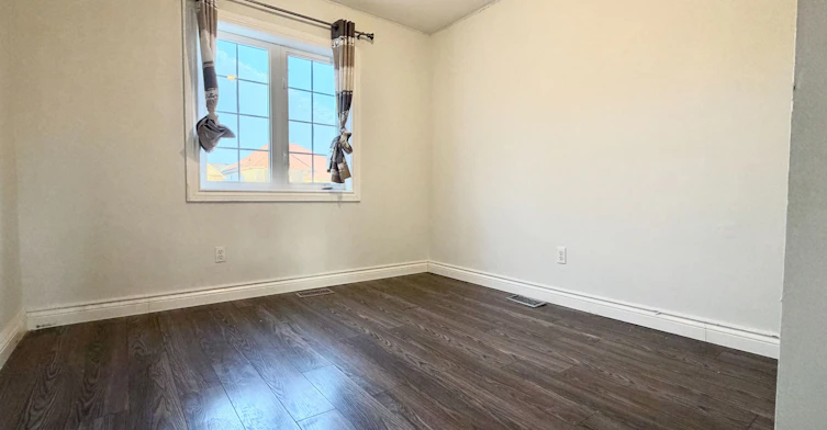 584 Shaftsbury Street, Oshawa, ON, L1K 2V8 - 12