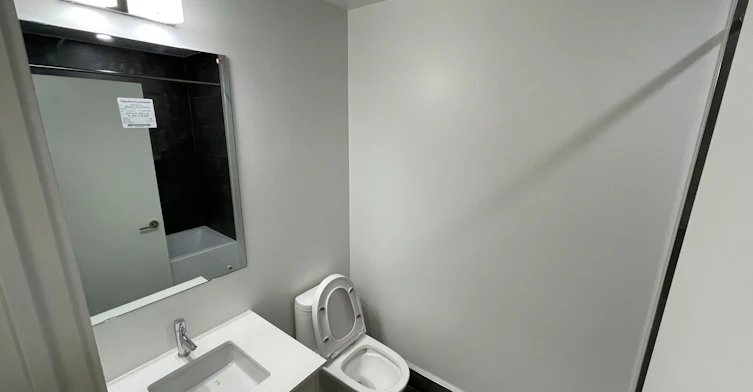 412-495 Logan Avenue, Toronto, ON, M4K 0A5 - 7
