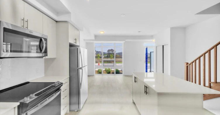 38 Alpine Symphony Path, Oshawa, ON, L1L 0R1