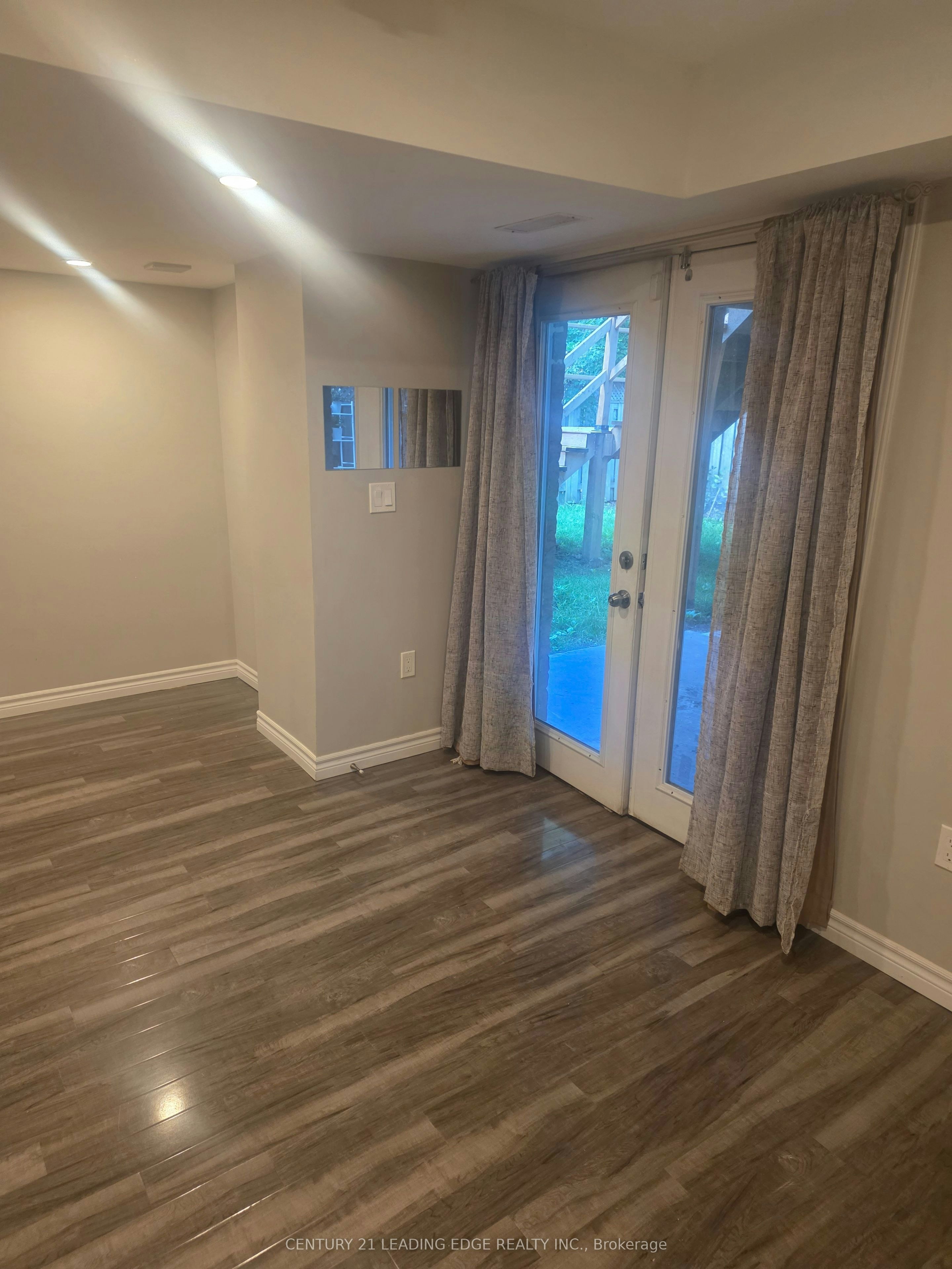 Bsmt-84 Hibbard Drive, Ajax, ON, L1Z 1J9 - 6