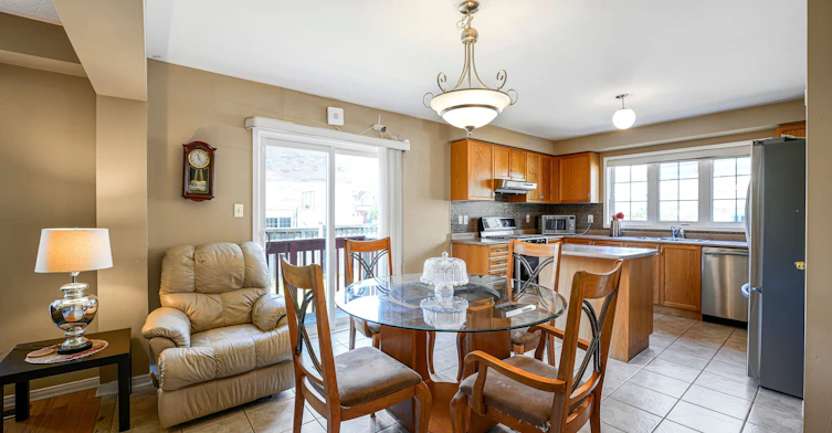 14 Middlecote Drive, Ajax, ON, L1T 0A9 - 8