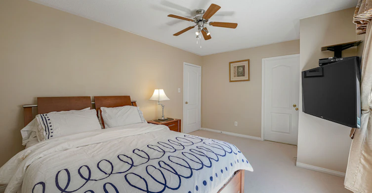 14 Middlecote Drive, Ajax, ON, L1T 0A9 - 31