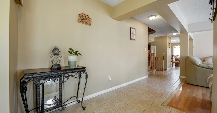 14 Middlecote Drive, Ajax, ON, L1T 0A9 - 3