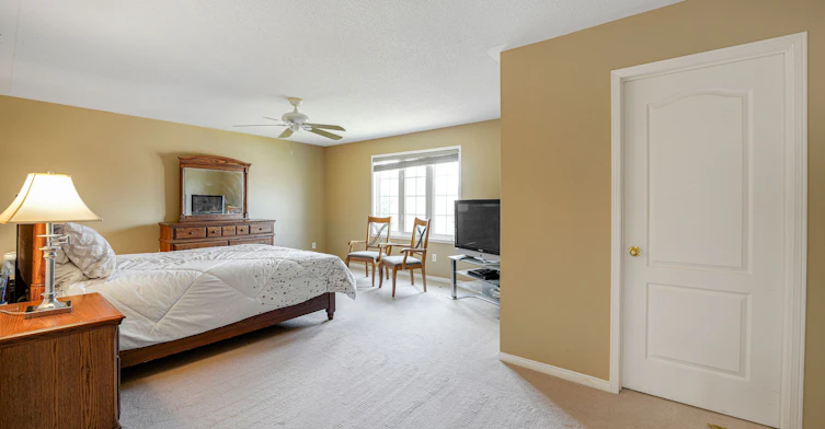 14 Middlecote Drive, Ajax, ON, L1T 0A9 - 10