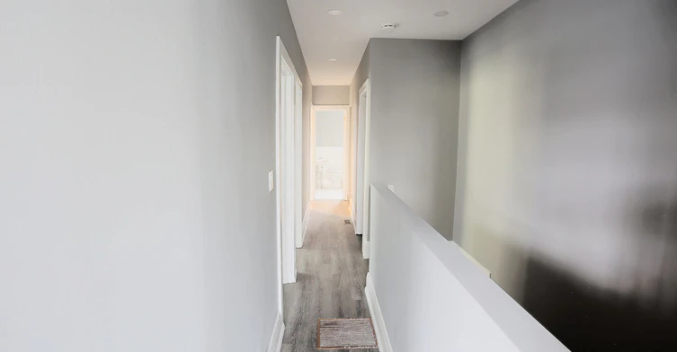 919 Kingston Road, Toronto, ON, M4E 1S6 - 4
