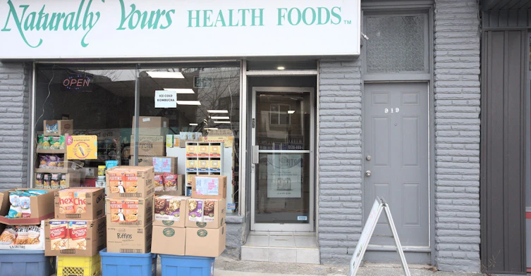 919 Kingston Road, Toronto, ON, M4E 1S6