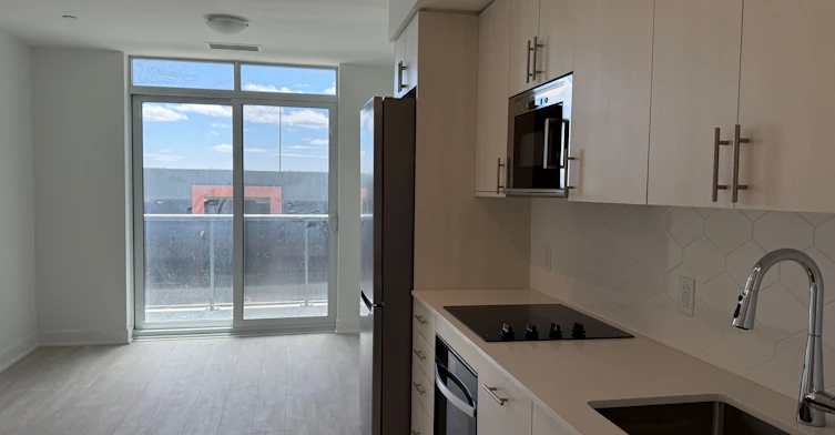 339-2545 Simcoe Street N, Oshawa, ON, L1L 0W3 - 6
