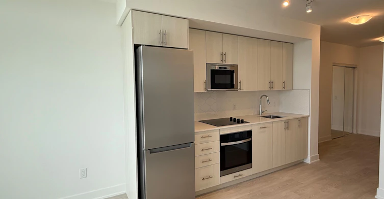 339-2545 Simcoe Street N, Oshawa, ON, L1L 0W3 - 4