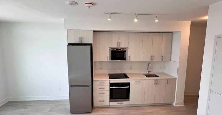 339-2545 Simcoe Street N, Oshawa, ON, L1L 0W3 - 7