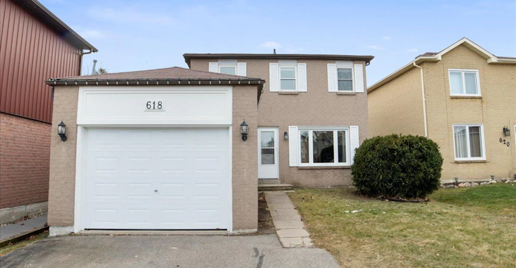 Bsmt-618 Beckworth Square, Pickering, ON, L1V 3K4