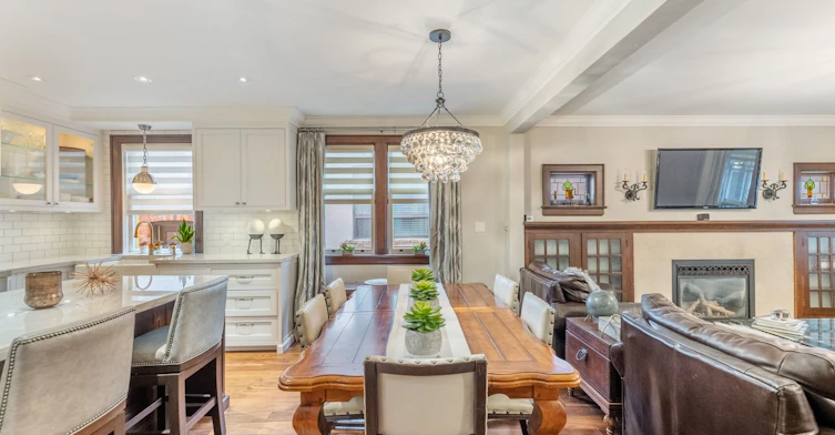 Main-24 Hammersmith Avenue, Toronto, ON, M4E 2W4 - 10