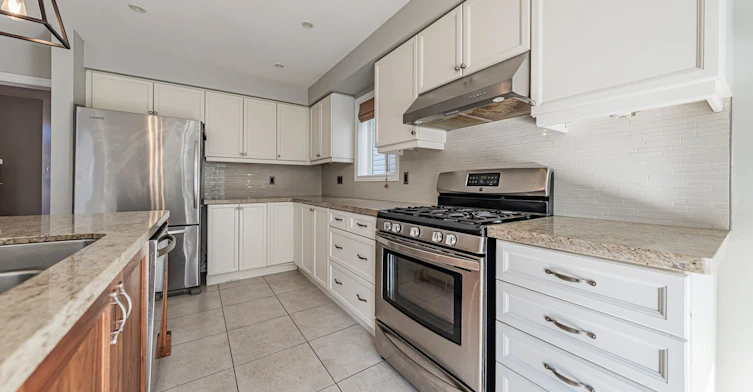 Main-44 Moynahan Crescent, Ajax, ON, L1Z 1P1 - 23