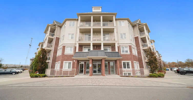 315-84 Aspen Springs Drive, Clarington, ON, L1C 0V3 - 7