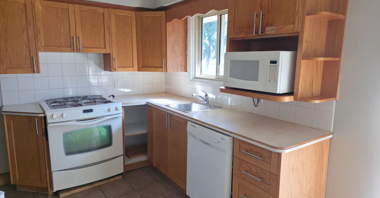 Main-319 Hillcroft Street, Oshawa, ON, L1G 2M1 - 5