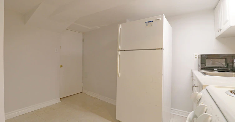 Basement-156 Gillard Avenue, Toronto, ON, M4J 4N6 - 8