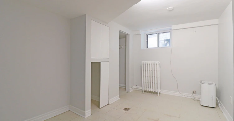 Basement-156 Gillard Avenue, Toronto, ON, M4J 4N6 - 3