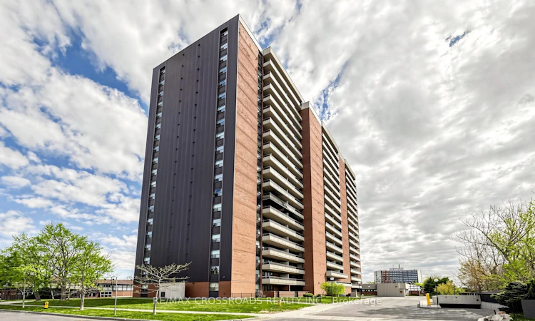 411-15 Torrance Road