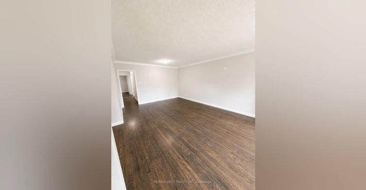 Main Floor-120 Bell Drive, Whitby, ON, L1N 2T2 - 4