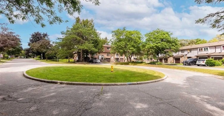3-350 Camelot Court, Oshawa, ON, L1G 6P7 - 25
