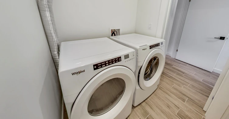 101-1602 Queen Street E, Toronto, ON, M4L 1G2 - 16