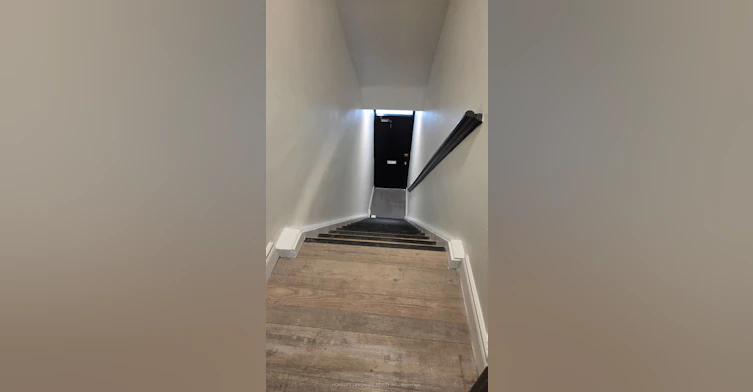 1-793 Broadview Avenue, Toronto, ON, M4K 2P8 - 2