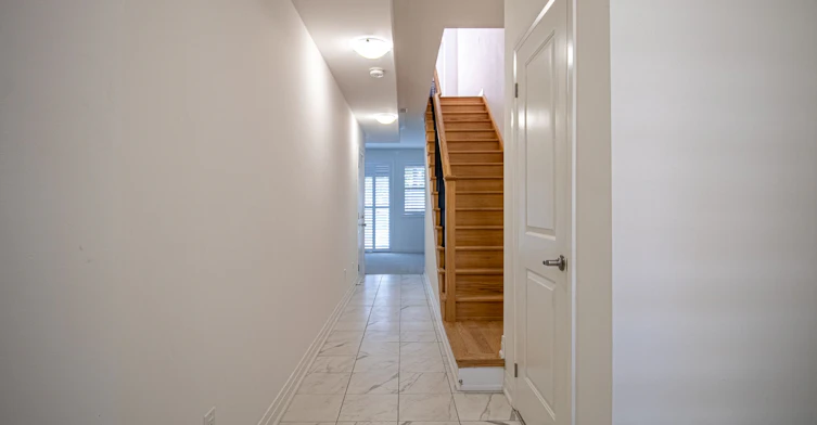 14 Waterside Way, Whitby, ON, L1N 0N1 - 5