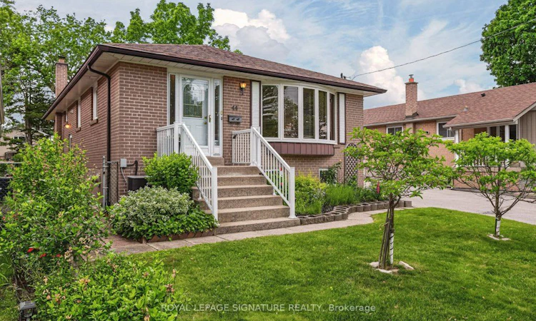 44 Rowallan Drive