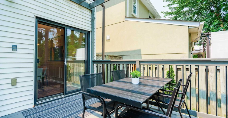 Upper-27 Coleridge Avenue, Toronto, ON, M4C 4H4 - 24